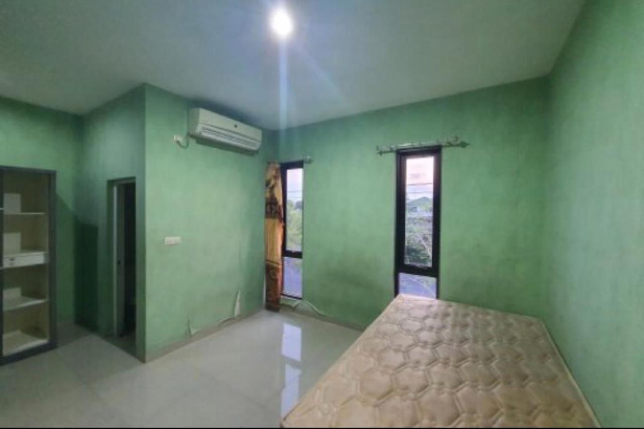 Oyo 93109 Garden Homestay 1 Tpr Surabaya Kültér fotó